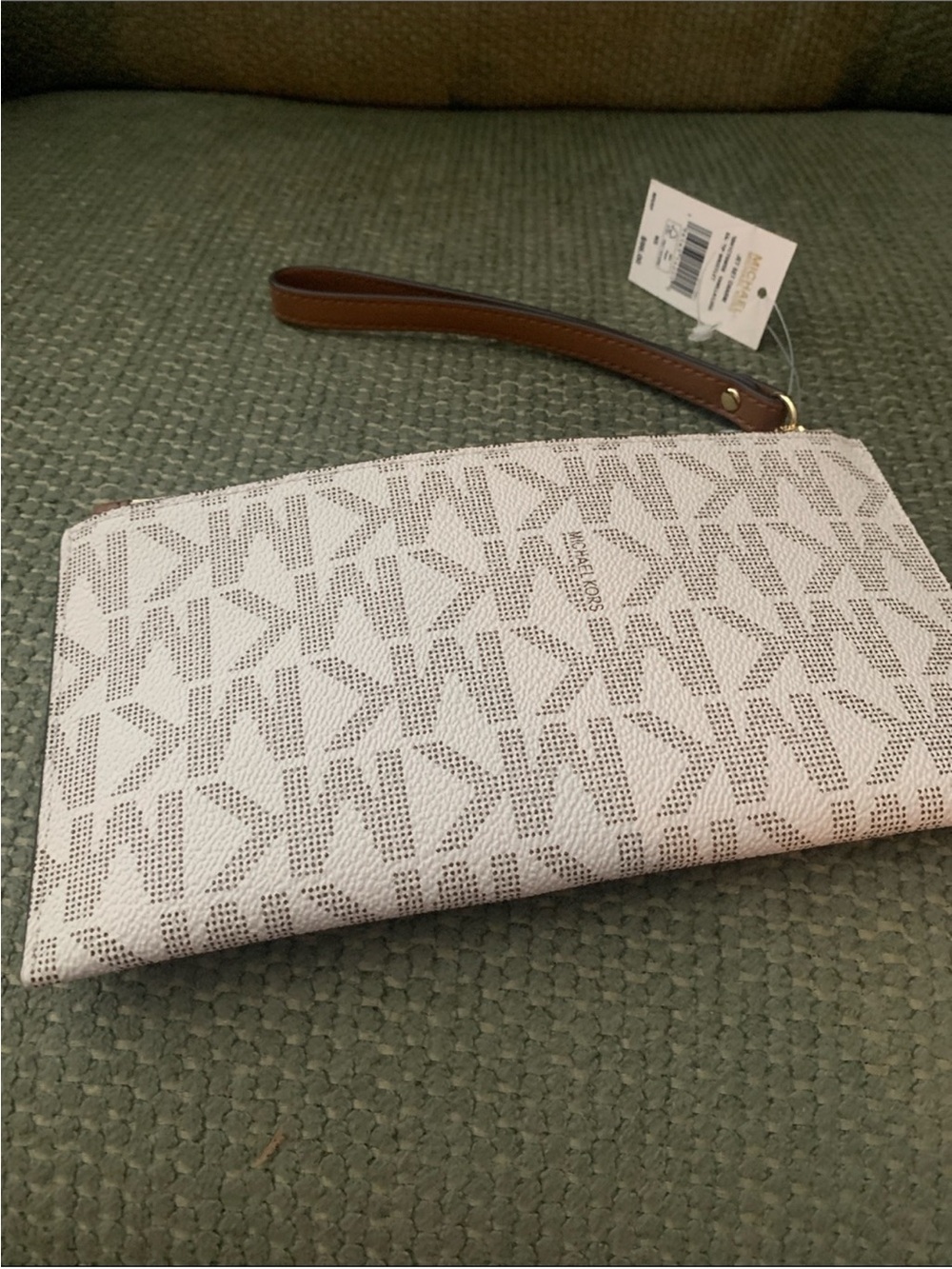Michael Kors Classic MK White & Tan Logo Wristlet NWT $98 - Picture 5 of 6